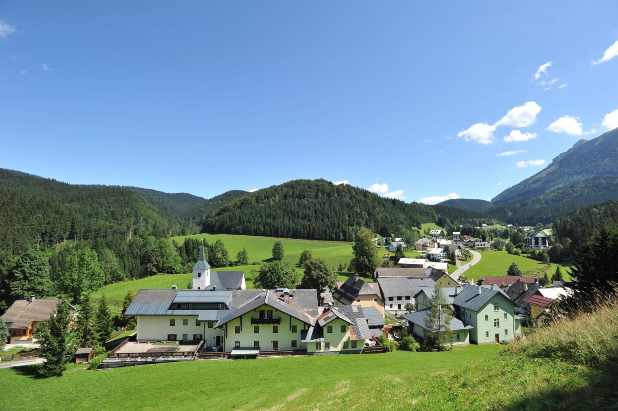 Gasthof Kirchenwirt ลัคเคินฮอฟ ภายนอก รูปภาพ